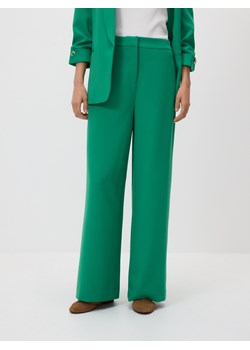 Reserved - Spodnie z szerokimi nogawkami - zielony ze sklepu Reserved w kategorii Spodnie damskie - zdjęcie 188939517