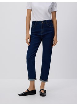 Reserved - Jeansy boyfriend slim - granatowy ze sklepu Reserved w kategorii Jeansy damskie - zdjęcie 188939945