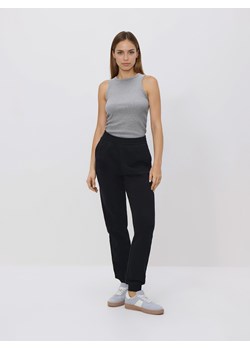 Reserved - Spodnie dresowe long leg - czarny ze sklepu Reserved w kategorii Spodnie damskie - zdjęcie 188940087