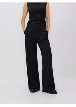 Reserved - Spodnie z wiskozą - ciemnoszary ze sklepu Reserved w kategorii Spodnie damskie - zdjęcie 188940096