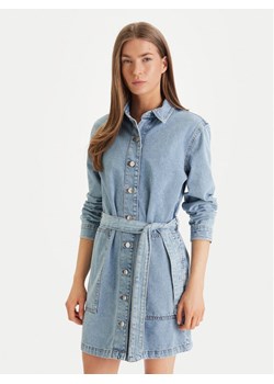 Calvin Klein Jeans Sukienka jeansowa LV047F671G Niebieski Regular Fit ze sklepu MODIVO w kategorii Sukienki - zdjęcie 188953037