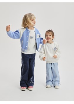 Reserved - Spodnie z breloczkiem Lilo i Stitch - granatowy ze sklepu Reserved w kategorii Spodnie dziewczęce - zdjęcie 188957998