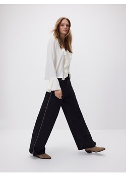 Reserved - Jeansy wide leg z aplikacjami - czarny ze sklepu Reserved w kategorii Jeansy damskie - zdjęcie 188958069