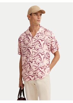 Bugatti Koszula 9253-78956C Czerwony Comfortable Fit ze sklepu MODIVO w kategorii Koszule męskie - zdjęcie 188961756