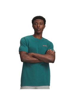 Męski t-shirt z nadrukiem Under Armour UA HW Armour Label SS - zielony ze sklepu Sportstylestory.com w kategorii T-shirty męskie - zdjęcie 188964349