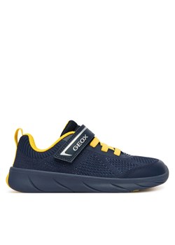 Sneakersy Geox J Foot-Run Boy J65PDB 06K9J C0657 D Granatowy ze sklepu eobuwie.pl w kategorii Buty sportowe dziecięce - zdjęcie 188964525