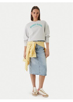 Tommy Jeans Bluza Varsity Crew DW0DW22365 Szary Regular Fit ze sklepu MODIVO w kategorii Bluzy damskie - zdjęcie 188965125