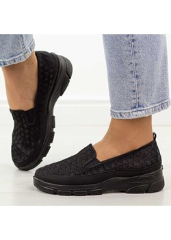 Czarne przewiewne półbuty damskie Potocki 103302 ze sklepu suzana.pl w kategorii Czółenka - zdjęcie 188968747