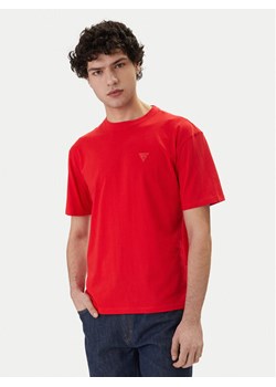 Guess T-Shirt F6GI11 K8HM4 Czerwony Regular Fit ze sklepu MODIVO w kategorii T-shirty męskie - zdjęcie 188979717