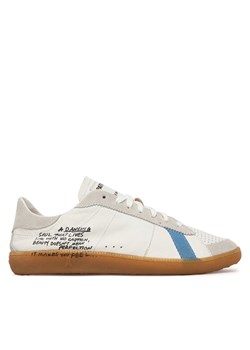 Sneakersy Patrizia Pepe 2Z0064/L150-FF75 Biały ze sklepu eobuwie.pl w kategorii Buty sportowe damskie - zdjęcie 188980757