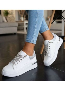 Białe wygodne trampki damskie /D1-3 18830 W285/ ze sklepu Pantofelek24.pl w kategorii Trampki damskie - zdjęcie 188984566