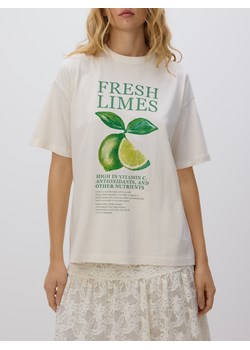 Reserved - T-shirt z nadrukiem - złamana biel ze sklepu Reserved w kategorii Bluzki damskie - zdjęcie 188985896
