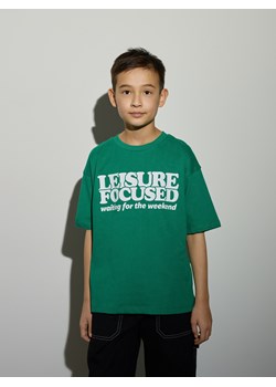 Reserved - T-shirt z nadrukiem - zielony ze sklepu Reserved w kategorii T-shirty chłopięce - zdjęcie 188986386