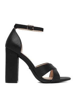 Sandały DeeZee CEO-998877 ze sklepu ccc.eu w kategorii Sandały damskie - zdjęcie 188986516