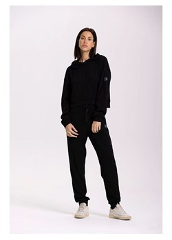 Onamaste Bluza "Mika" w kolorze czarnym ze sklepu Limango Polska w kategorii Bluzy damskie - zdjęcie 188999017