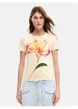 Desigual T-Shirt Estocolmo 26SWTK03 Beżowy Regular Fit ze sklepu MODIVO w kategorii Bluzki damskie - zdjęcie 188999548