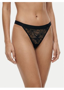Tommy Hilfiger Stringi UW0UW06267 Czarny ze sklepu MODIVO w kategorii Majtki damskie - zdjęcie 189004228