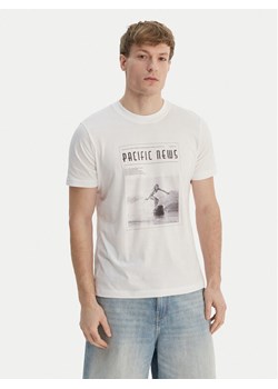 JOOP! Jeans T-Shirt JJJ-Laulea 30101984 Biały Regular Fit ze sklepu MODIVO w kategorii T-shirty męskie - zdjęcie 189004268