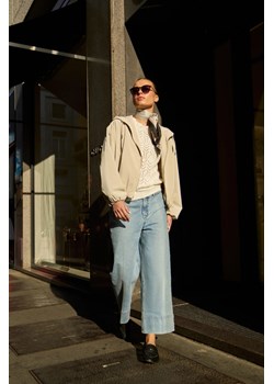 Jeansy z szerokimi nogawkami jasnoniebieskie ze sklepu Moodo.pl w kategorii Jeansy damskie - zdjęcie 189006148
