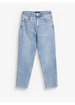 Mohito - Jeansy mom slim - niebieski ze sklepu Mohito w kategorii Jeansy damskie - zdjęcie 189010515