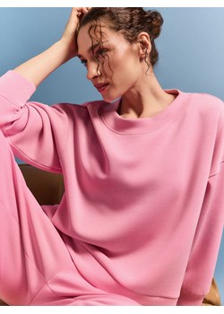 Mohito - Różowa bluza basic z modalem - różowy ze sklepu Mohito w kategorii Bluzy damskie - zdjęcie 189022675
