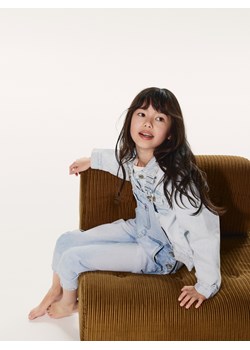 Reserved - Jeansowa kurtka z przetarciami - niebieski ze sklepu Reserved w kategorii Kurtki dziewczęce - zdjęcie 189022785