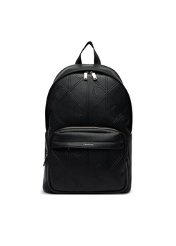 Calvin Klein Plecak Emblem Aop Emboss Round Backpack LV04D3398G Czarny ze sklepu MODIVO w kategorii Plecaki - zdjęcie 189025948
