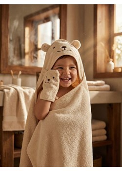 Sinsay - Ręcznik z kapturem i myjką z motywem misia - kremowy ze sklepu Sinsay w kategorii Ręczniki dla dzieci - zdjęcie 189027396