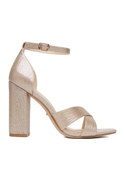 Sandały DeeZee CEO-998877 Złoty ze sklepu eobuwie.pl w kategorii Sandały damskie - zdjęcie 189030959