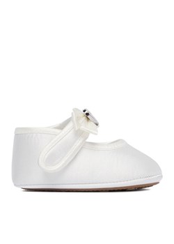 Półbuty Guess CEO-CM250408-5 Biały ze sklepu eobuwie.pl w kategorii Balerinki dziecięce - zdjęcie 189031079