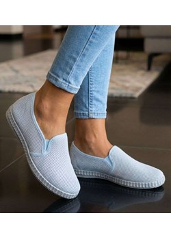 Błękitne damskie tenisówki slip on /G6-2 18759 W139/ ze sklepu Pantofelek24.pl w kategorii Trampki damskie - zdjęcie 189034636