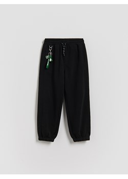 Reserved - Bawełniane spodnie jogger - czarny ze sklepu Reserved w kategorii Spodnie chłopięce - zdjęcie 189042218