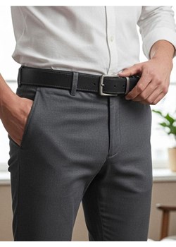 Sinsay - Pasek z imitacji skóry z metalową klamrą - czarny ze sklepu Sinsay w kategorii Paski męskie - zdjęcie 189044466