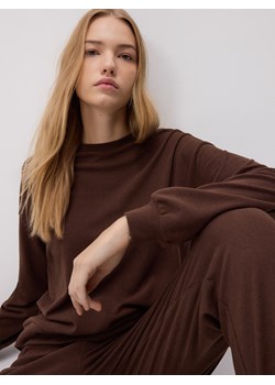 Reserved - Gładka bluza - brązowy ze sklepu Reserved w kategorii Bluzy damskie - zdjęcie 189058576