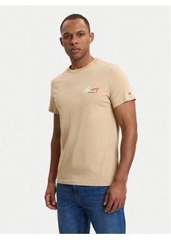 Tommy Jeans T-Shirt DM0DM22538 Beżowy Slim Fit ze sklepu MODIVO w kategorii T-shirty męskie - zdjęcie 189060476