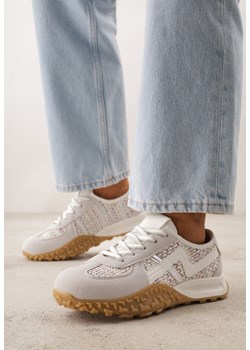 Szare Sneakersy z Abstrakcyjną Podeszwą z Tłoczeniem i Ozdobnymi Paskami Emaliane ze sklepu born2be.pl w kategorii Buty sportowe damskie - zdjęcie 189063027