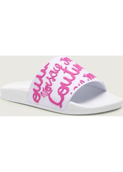 Versace Jeans Couture Klapki FONDO SHELLY DIS. SQ1 ze sklepu Gomez Fashion Store w kategorii Klapki damskie - zdjęcie 189064225