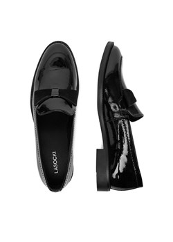 Loafersy Lasocki CEO-WI23-KILTY-08 Czarny ze sklepu eobuwie.pl w kategorii Lordsy damskie - zdjęcie 189068657