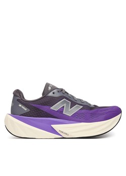 Buty do biegania New Balance FuelCell Rebel v5 WFCX8L2 Granatowy ze sklepu eobuwie.pl w kategorii Buty sportowe damskie - zdjęcie 189072599