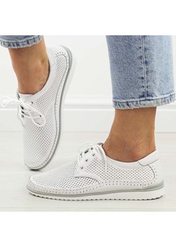 Białe wt/wt skórzane ażurowe półbuty damskie T.Sokolski W26-01 ze sklepu suzana.pl w kategorii Półbuty damskie - zdjęcie 189075129