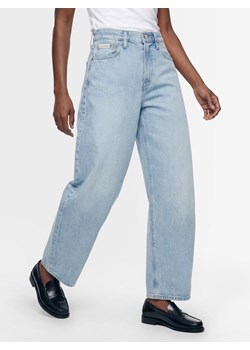 Calvin Klein Jeans Dżinsy Kobiety Bawełna (100%) light stone jednolity ze sklepu vangraaf w kategorii Jeansy damskie - zdjęcie 189075206