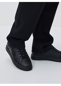Reserved - Skórzane sneakersy - czarny ze sklepu Reserved w kategorii Buty sportowe męskie - zdjęcie 189080689