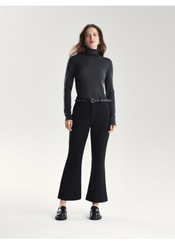 Reserved - Spodnie z ozdobnym paskiem - czarny ze sklepu Reserved w kategorii Spodnie damskie - zdjęcie 189080749