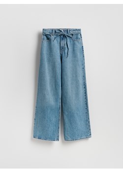Reserved - Jeansy z paskiem - niebieski ze sklepu Reserved w kategorii Jeansy damskie - zdjęcie 189080807