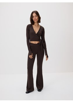 Reserved - Kopertowa bluzka z wiązaniem - ciemnobrązowy ze sklepu Reserved w kategorii Bluzki damskie - zdjęcie 189081038