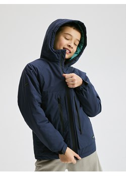 Reserved - Ocieplana kurtka z kapturem - granatowy ze sklepu Reserved w kategorii Kurtki chłopięce - zdjęcie 189081425