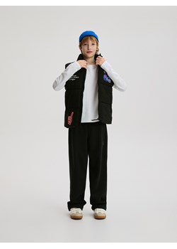 Reserved - Kamizelka z kieszeniami - czarny ze sklepu Reserved w kategorii Kamizelki chłopięce - zdjęcie 189081476