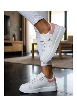 Dziecięce biało różowe trampki na rzepy /B2-2 18854 T183/ ze sklepu Pantofelek24.pl w kategorii Trampki dziecięce - zdjęcie 189082206