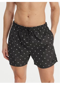 Calvin Klein Swimwear Szorty kąpielowe LV00N61027 Czarny Regular Fit ze sklepu MODIVO w kategorii Kąpielówki - zdjęcie 189082916