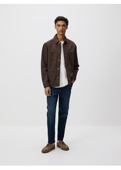 Reserved - Jeansy carrot slim z efektem sprania - granatowy ze sklepu Reserved w kategorii Jeansy męskie - zdjęcie 189084967